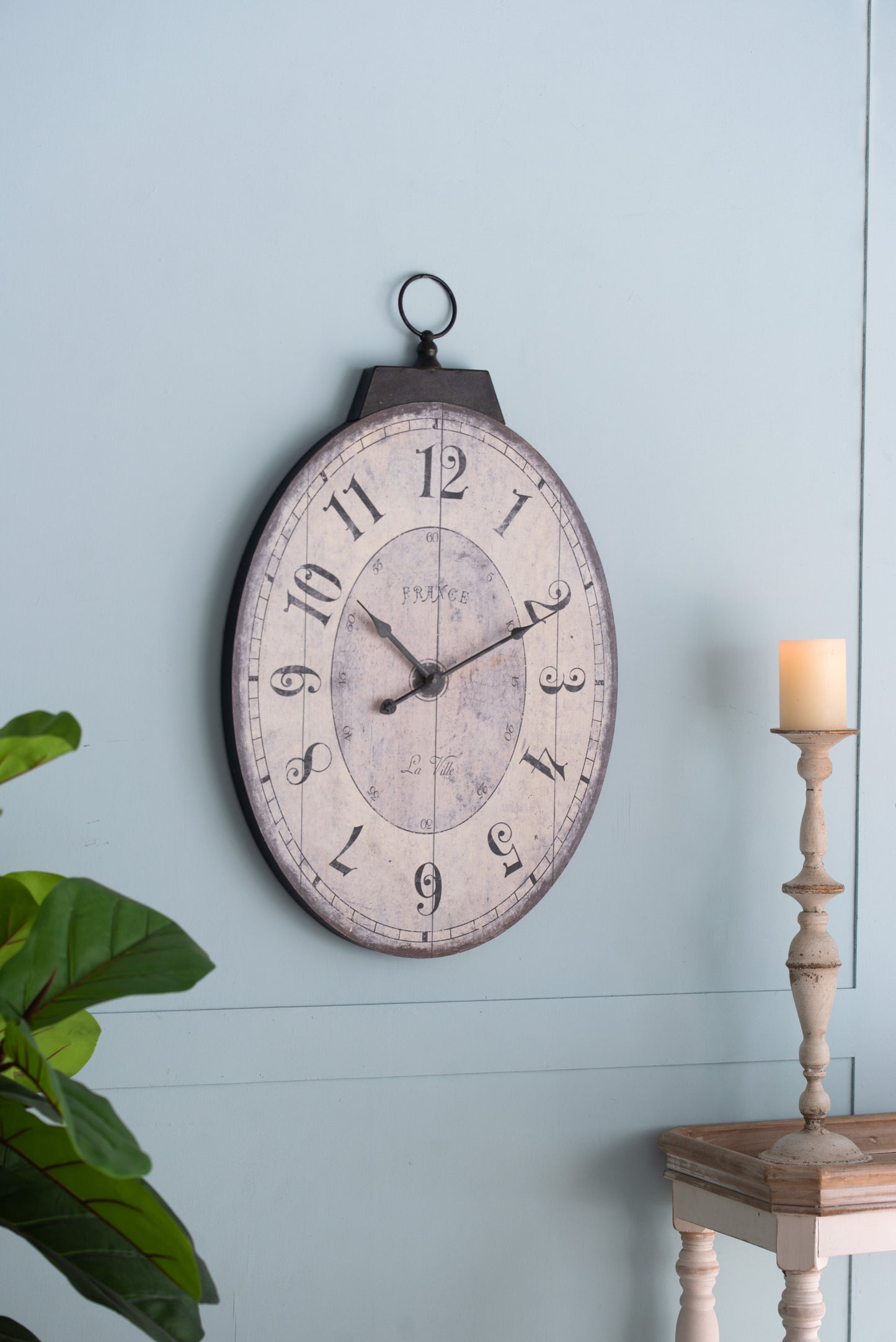 Amity Traditional Oval Wall Clock