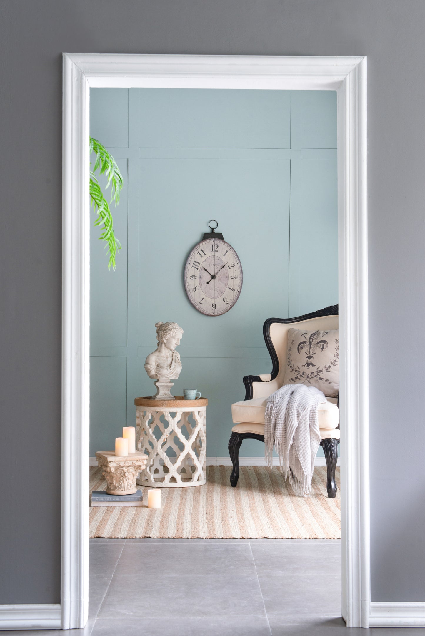 Amity Traditional Oval Wall Clock