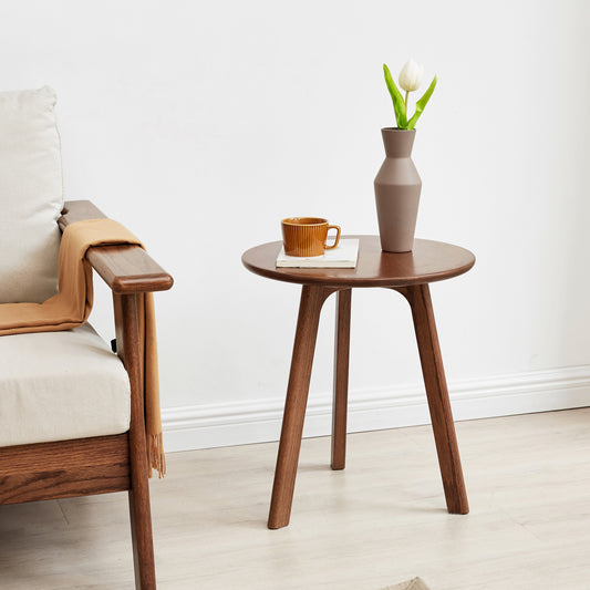 Bartholomew Craftsman Round Oak Side Table